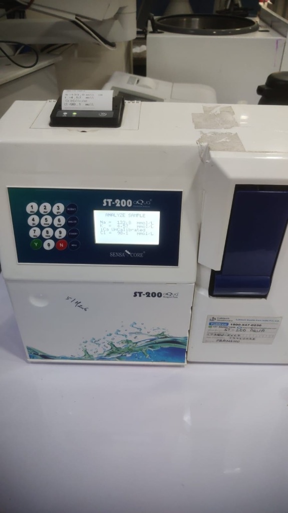 Electrolyte Analyser